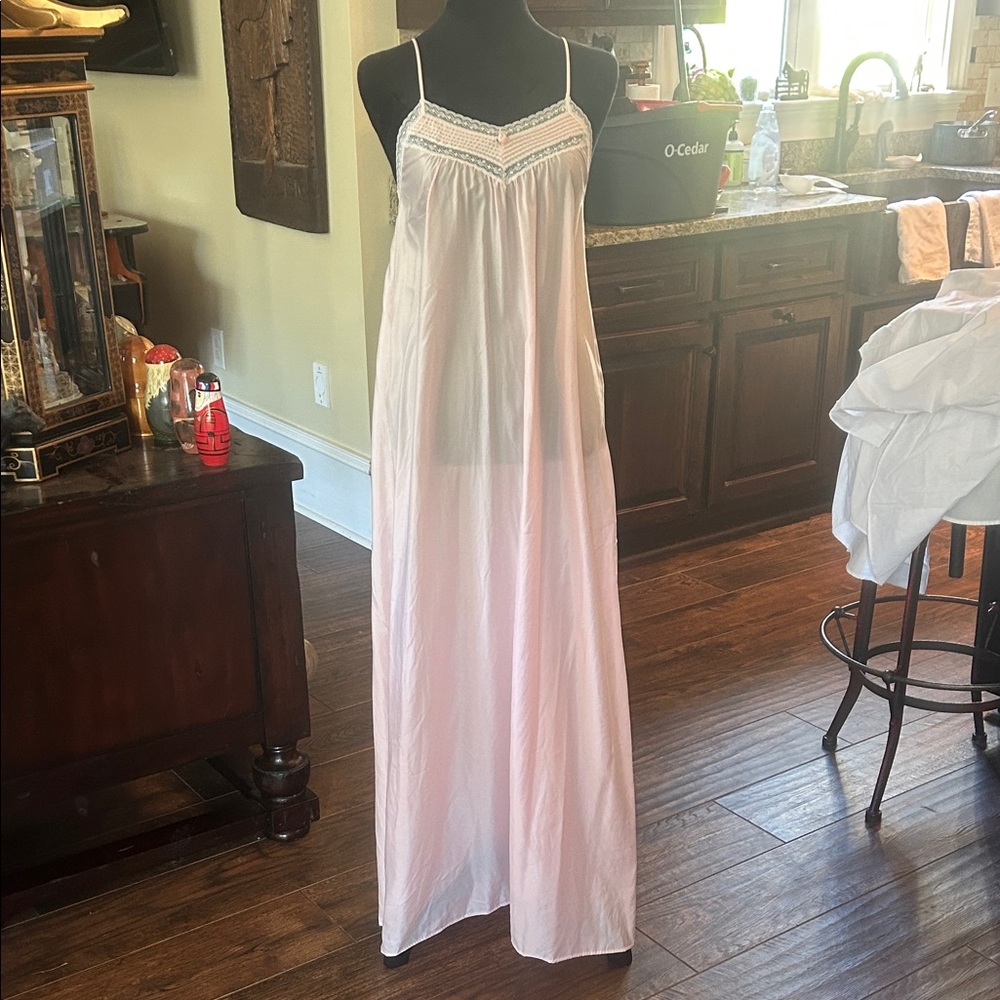 Vintage Sz XS Pink Satin Lace Trim Nightgown Lk Olga